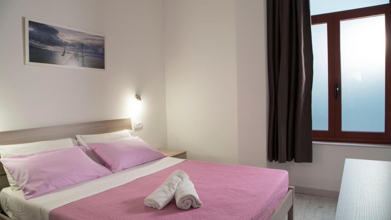 I Suoni Del Mare Appartement Porto San Giorgio Buitenkant foto