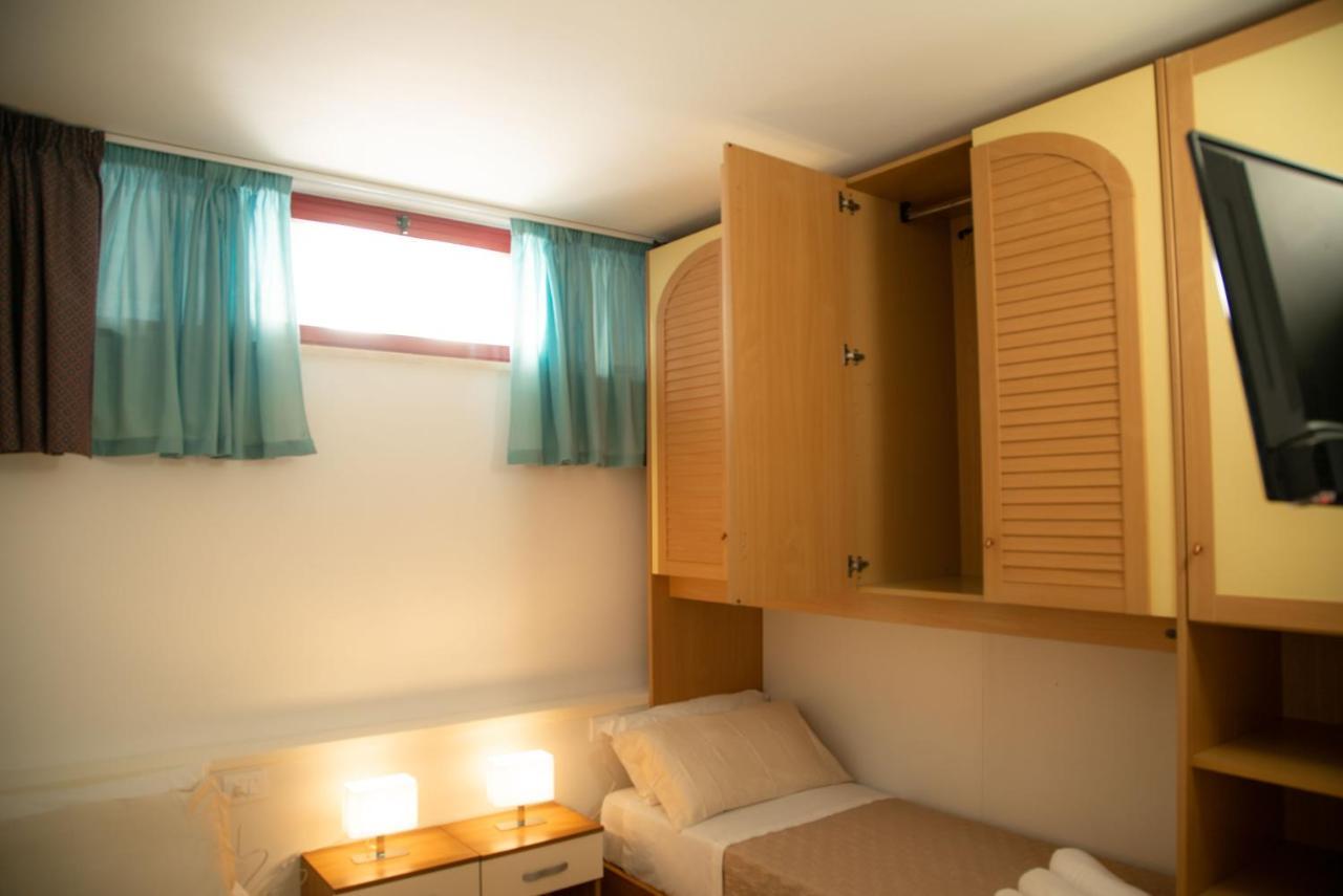 I Suoni Del Mare Appartement Porto San Giorgio Buitenkant foto