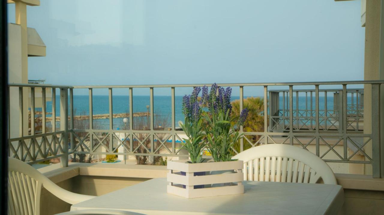 I Suoni Del Mare Appartement Porto San Giorgio Buitenkant foto